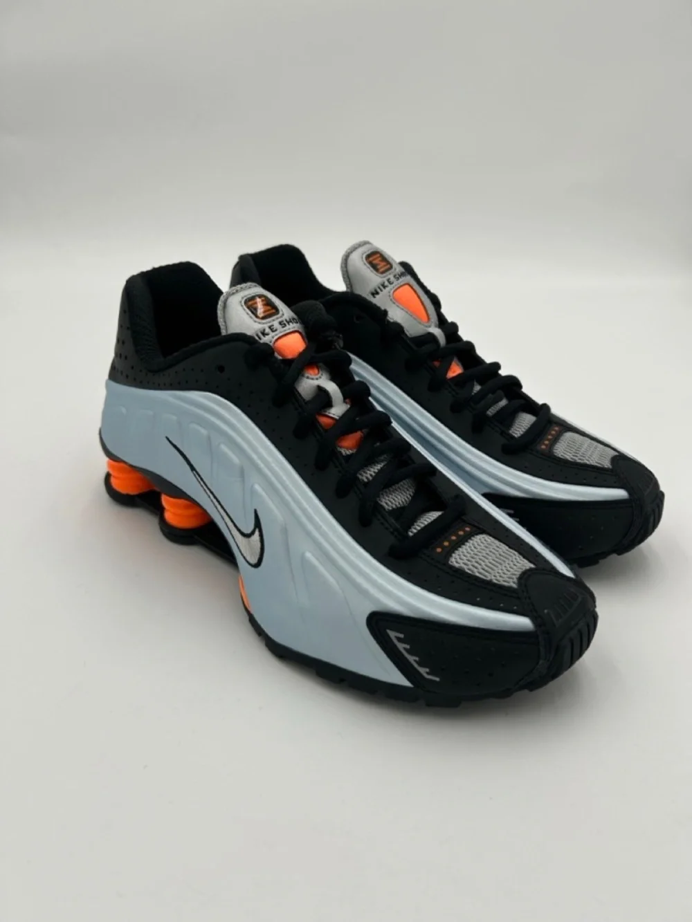 Nike Shox R4 Womens Size 8 Blue Tint Black Total Orange New Authentic